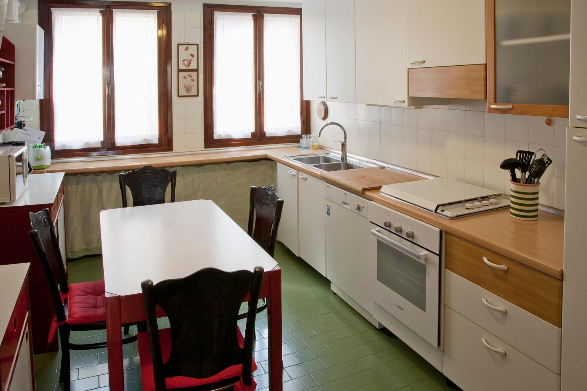 Ca Lezze Bell'Appartamento Nel Cuore Di Venezia Exterior photo