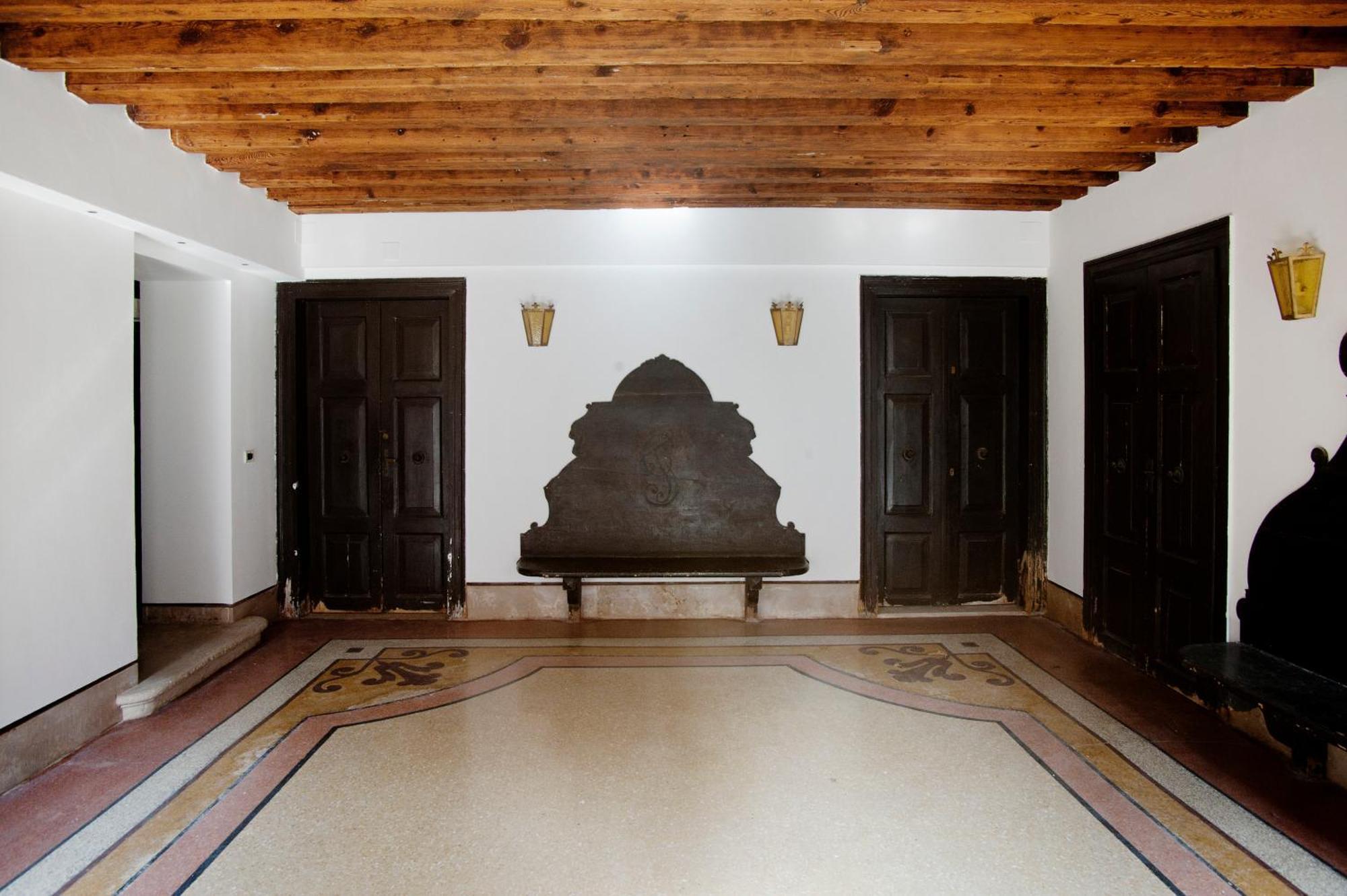 Ca Lezze Bell'Appartamento Nel Cuore Di Venezia Exterior photo