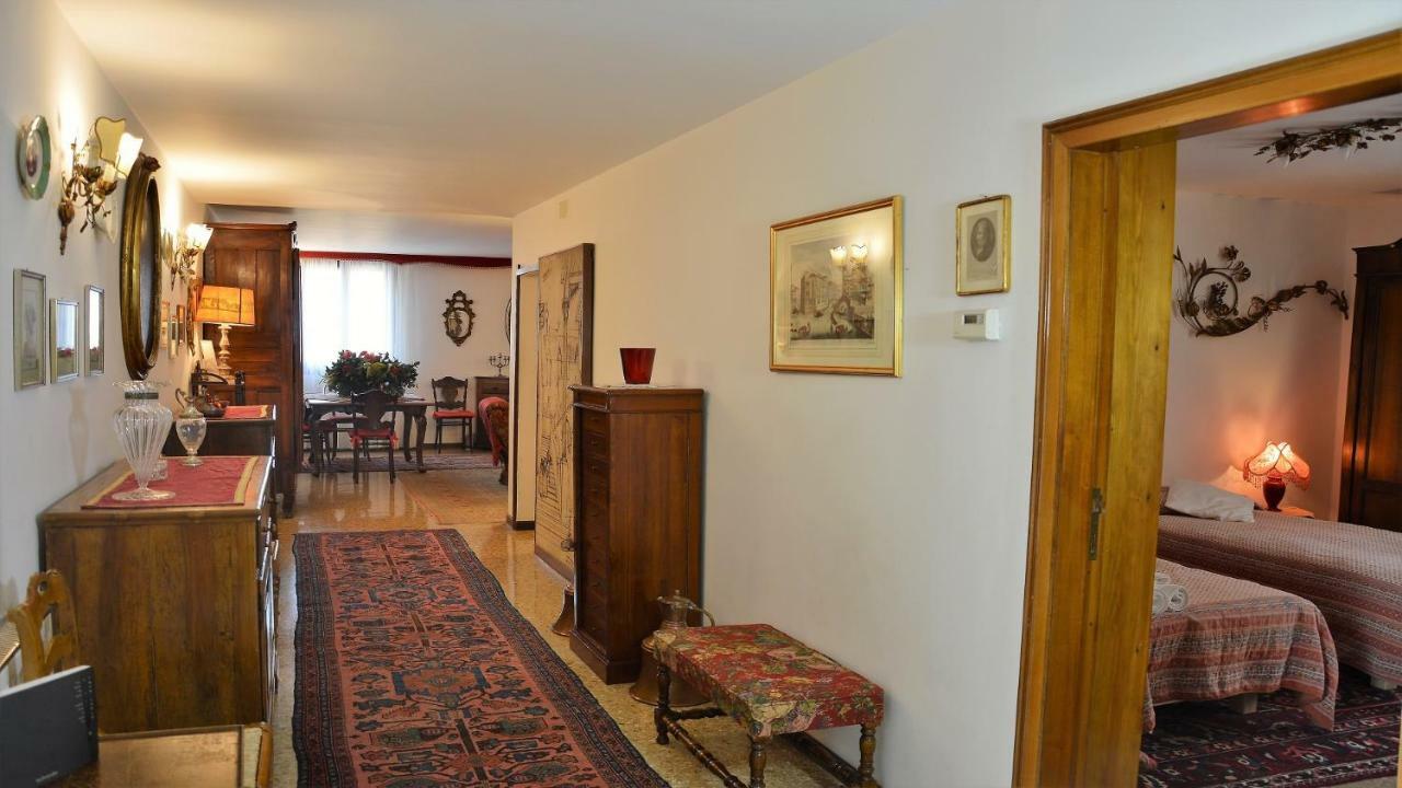 Ca Lezze Bell'Appartamento Nel Cuore Di Venezia Exterior photo